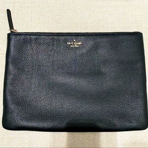 ♠️Kate Spade Black Zippered Clutch♠️